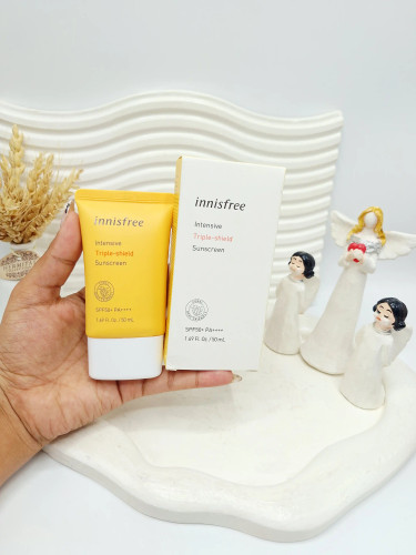 ضد آفتاب بی رنگ محافظ SPF50 برند innisfree