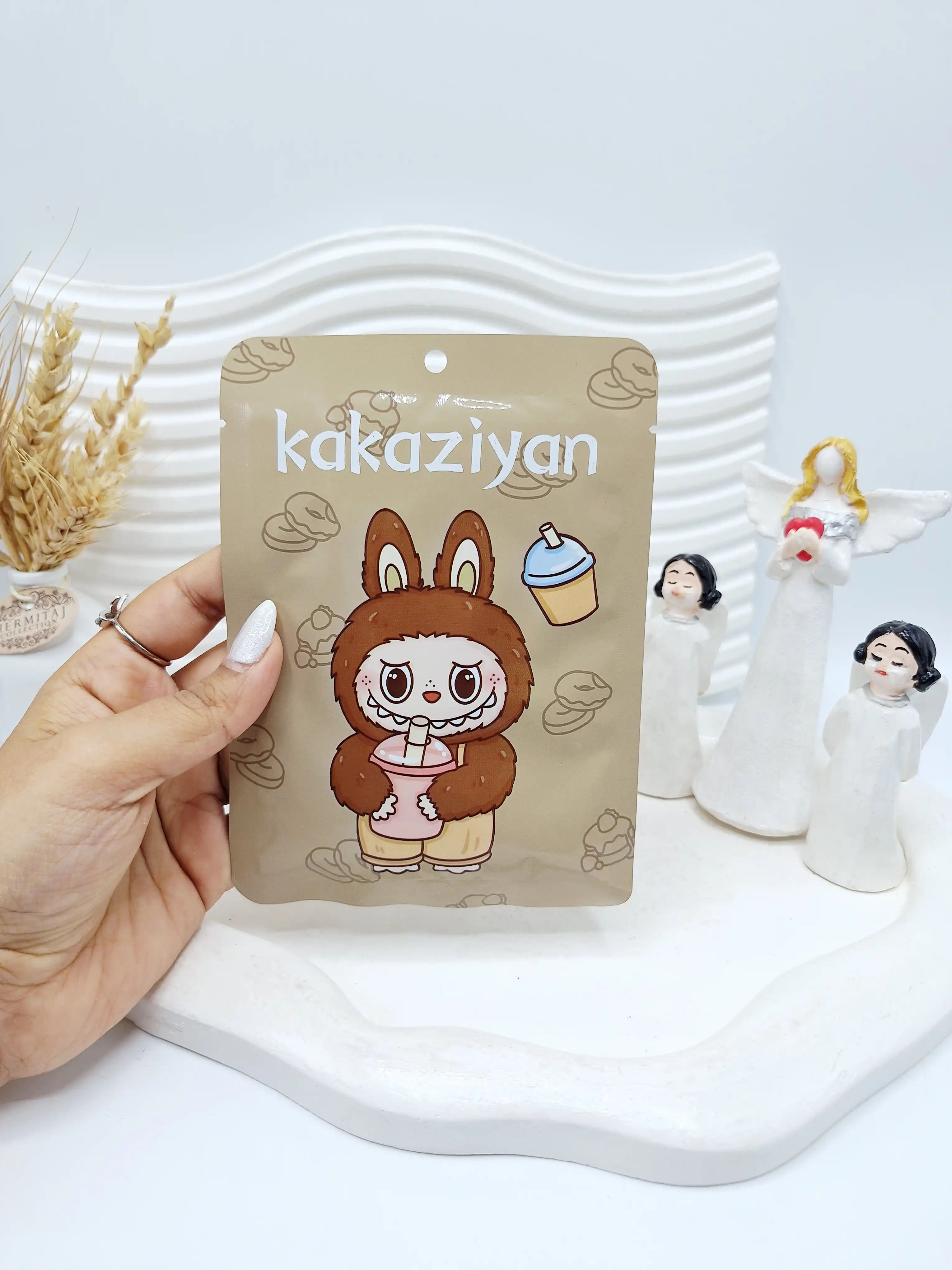 ماسک ورقه ای لبوبو قهوه ای برند kakaziyan