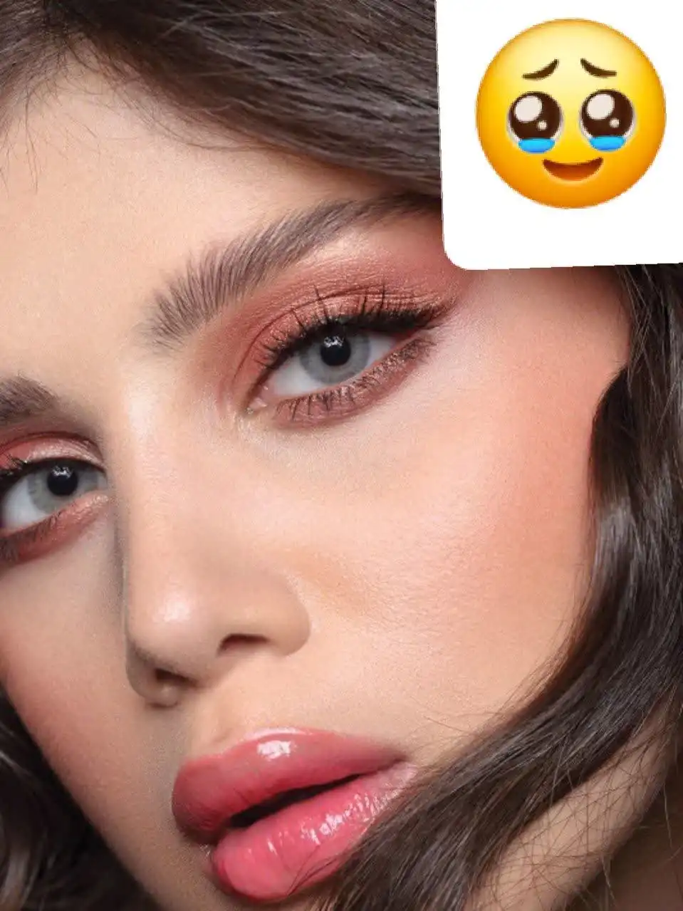 لنز چشم دهب روزانه با محلول شستشو ۱۲۰ میلی لیتررنگ سبز مایل به طوسی عسلی روشن